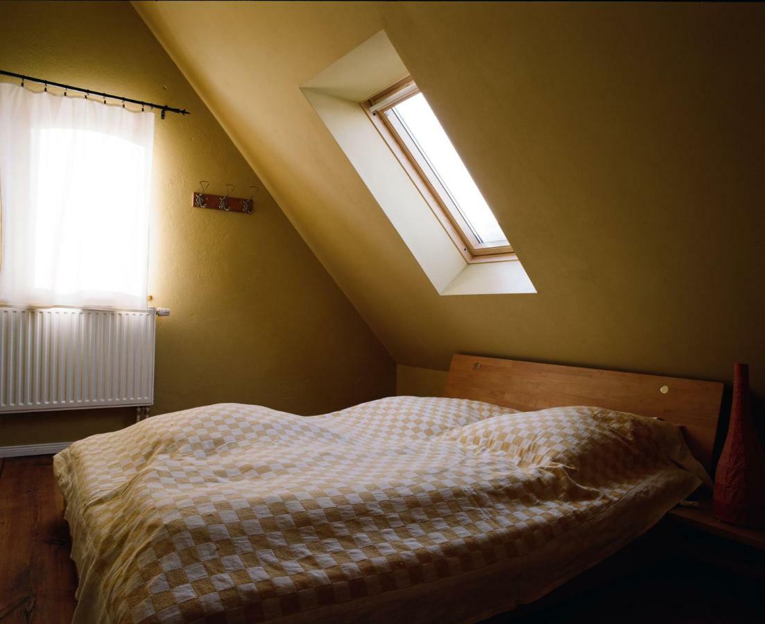 Gutshaus Altbauhof Apartamento Dargun Exterior foto
